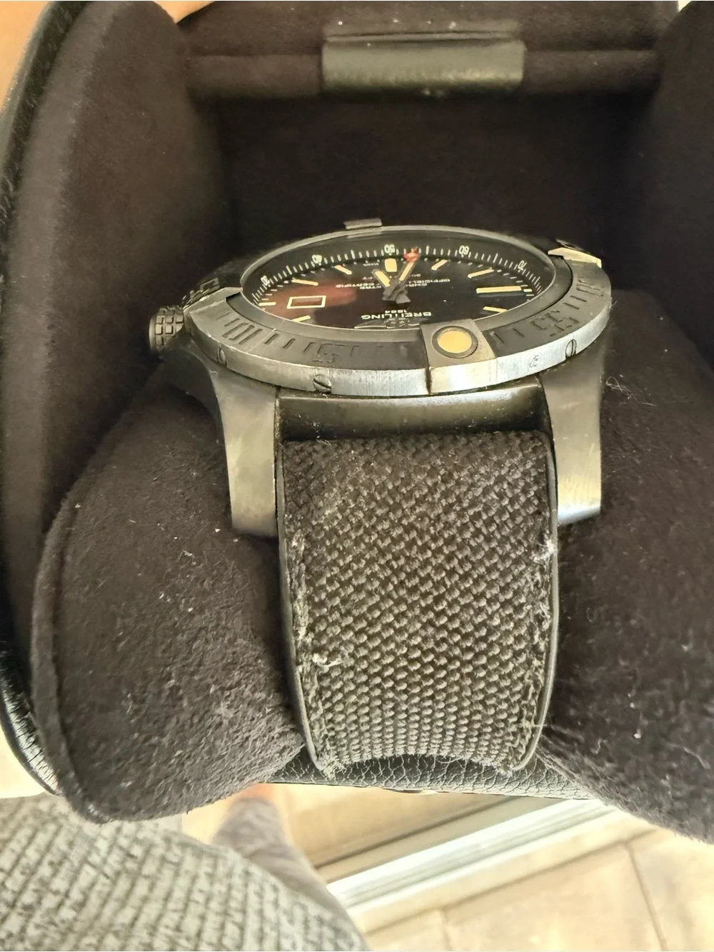 Breitling Avenger Blackbird Automatic – Ref. V17310